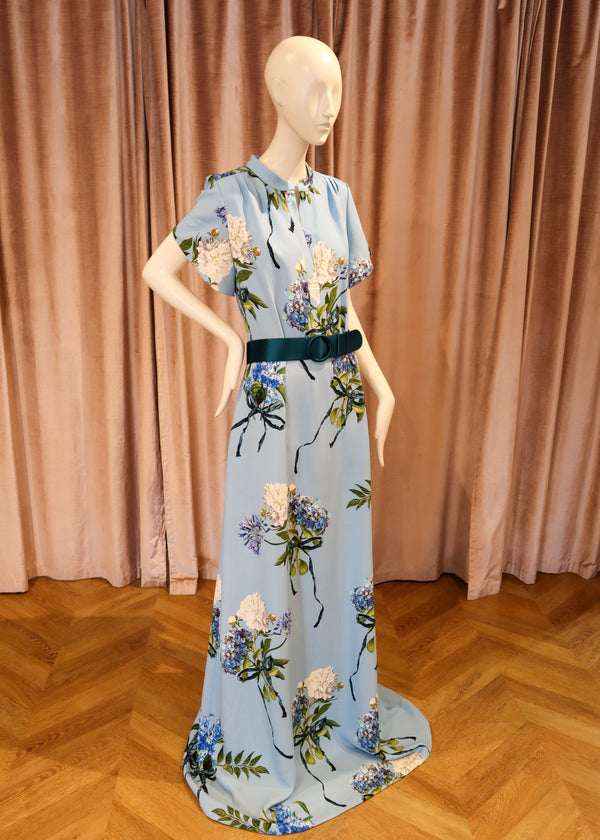 Accord Gown | 4-Ply Crepe | Blue Bouquet