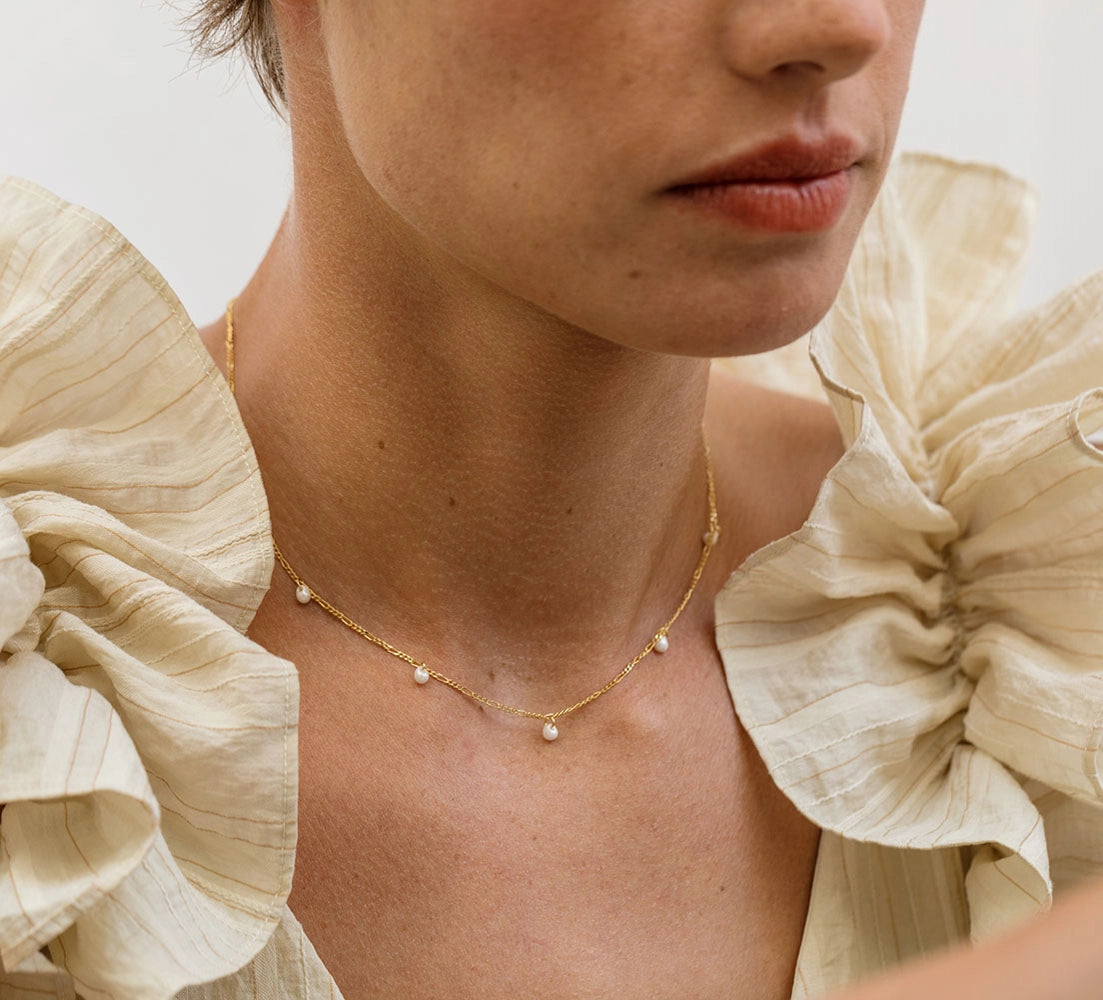 Necklace | Five Graces - Pearl | Amano Studio