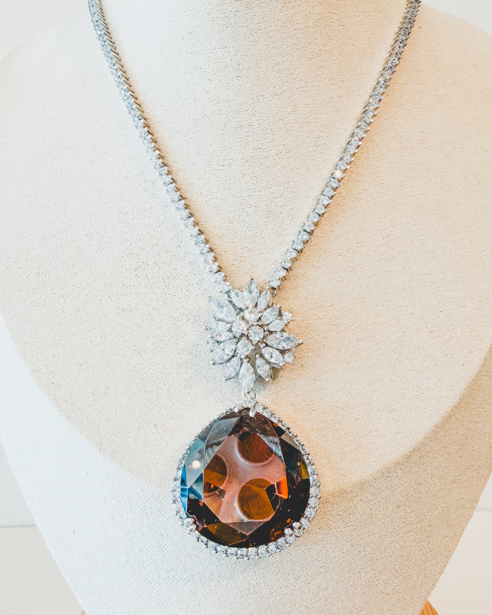 Pendant Necklace | Crystal Cluster Teardrop | Smokey Topaz