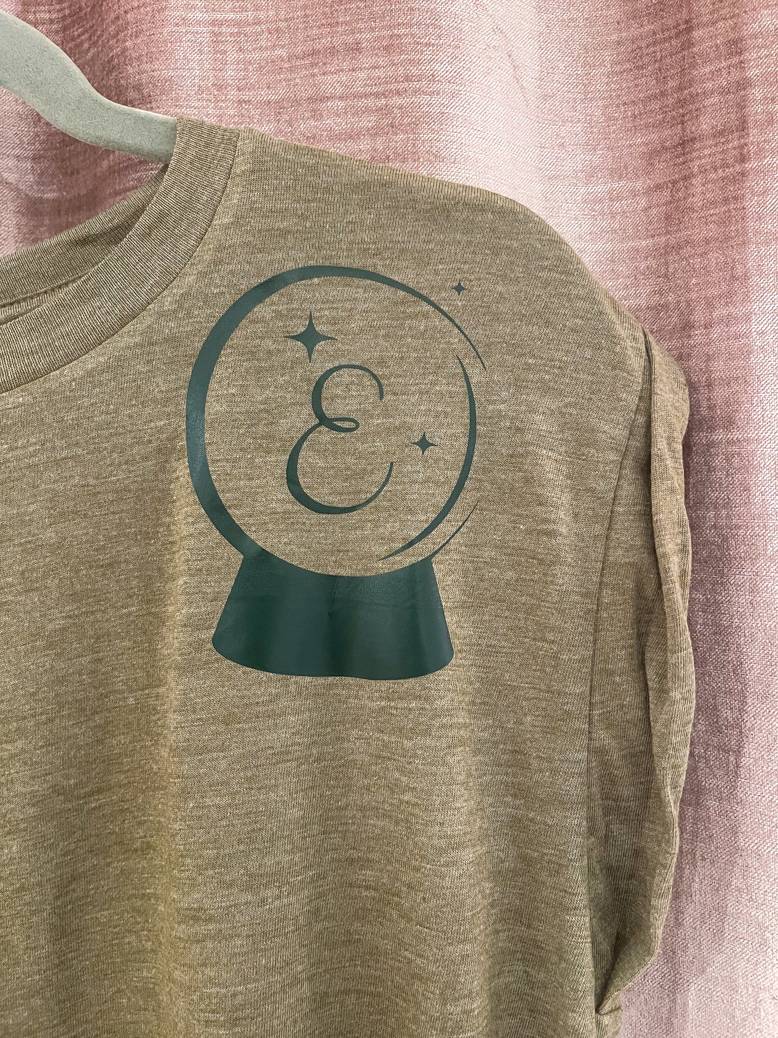 Stevie T-Shirt | "E"