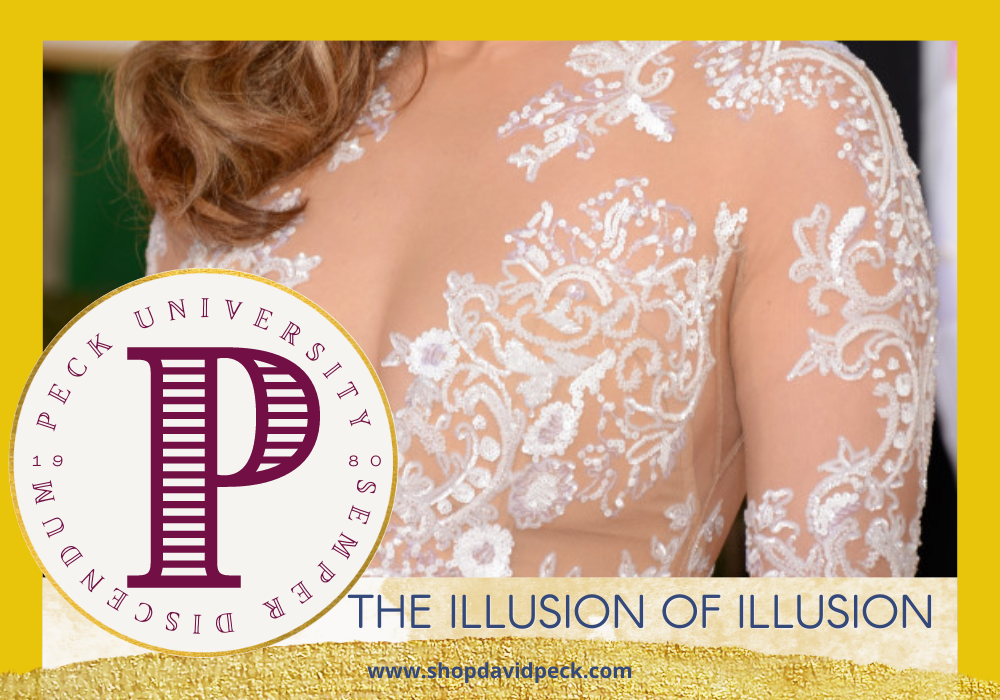 peck u. Jennifer Lopez in a white lace illusion dress.