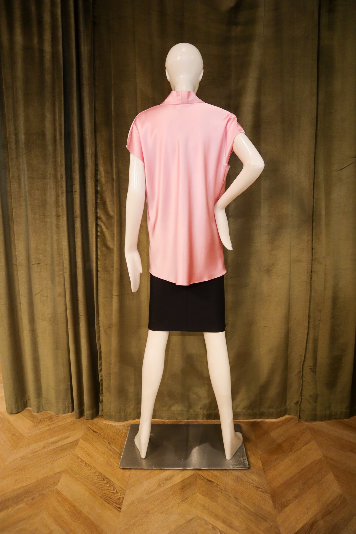 Mitzi Top | Crepe Back Satin