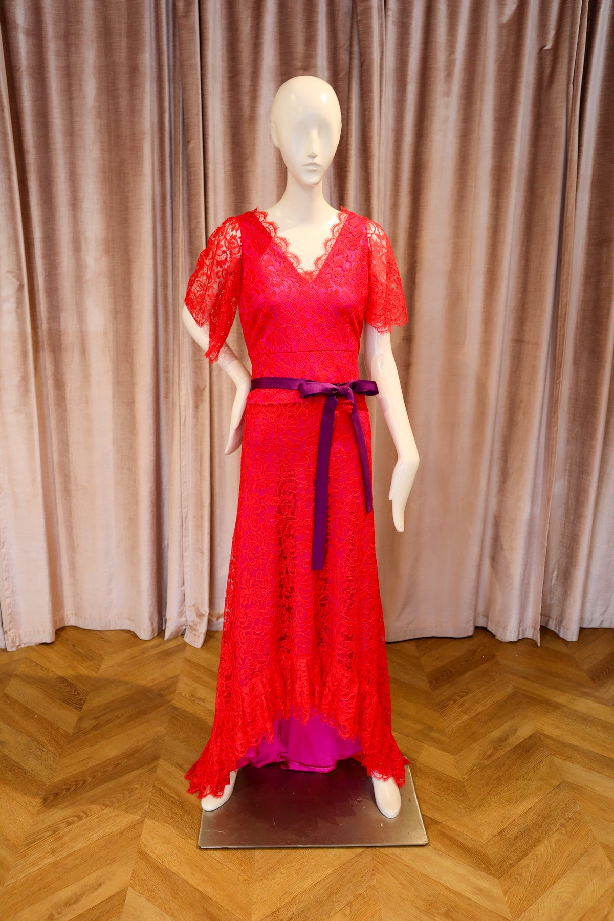 Circo Top | Chantilly Lace | Red Magenta