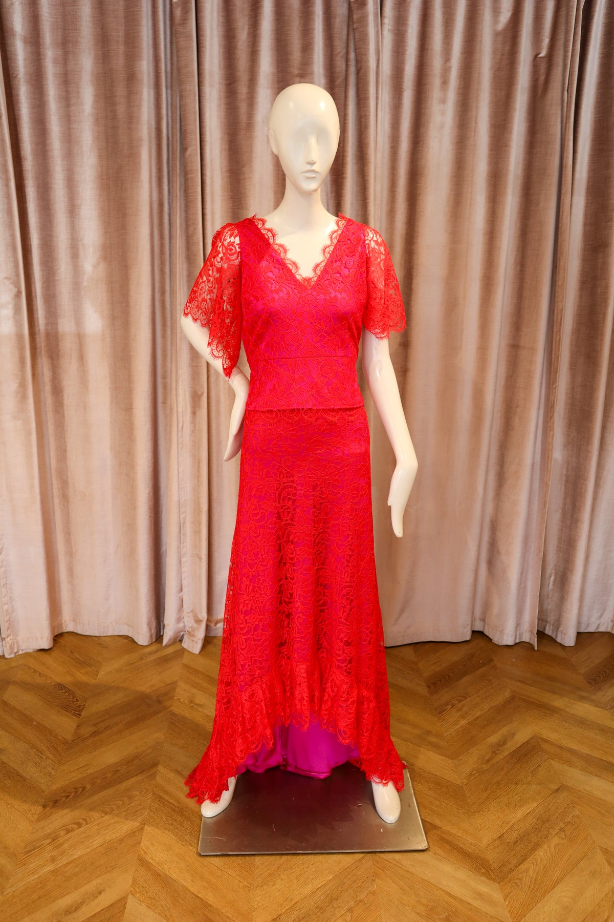 Circo Top | Chantilly Lace | Red Magenta