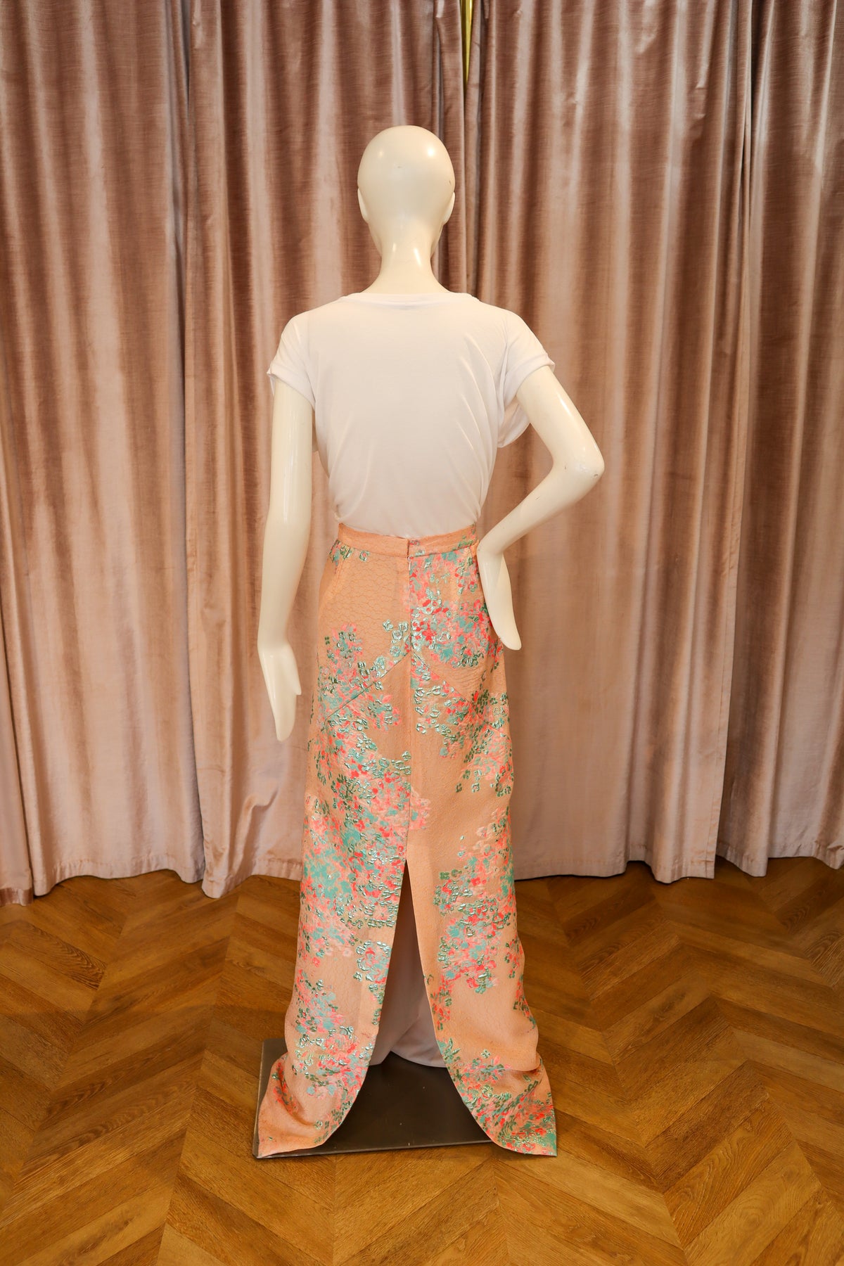 Veritas Skirt | Floral Coral Jacquard