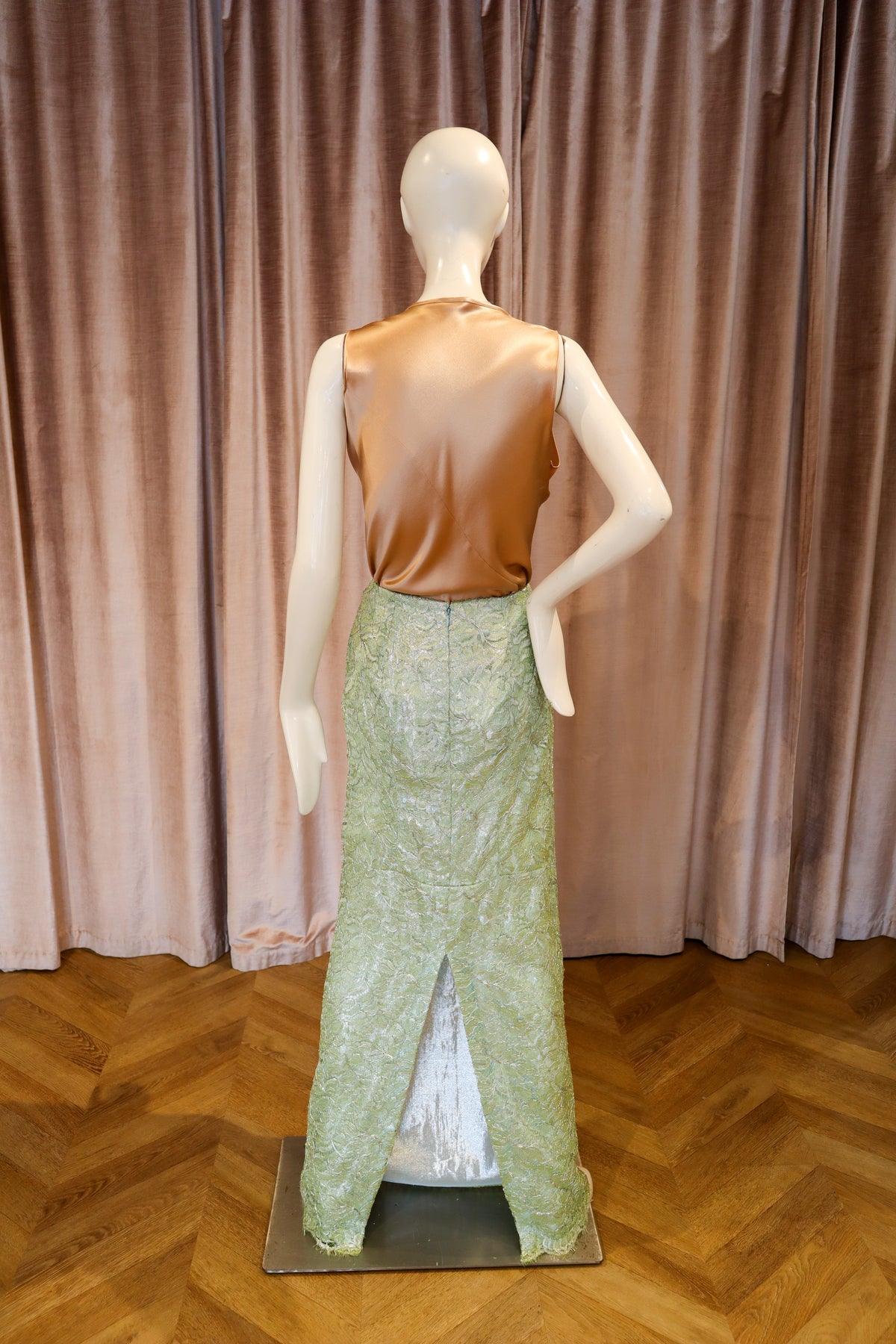 Veritas Skirt | Lamé Lace | Key Lime