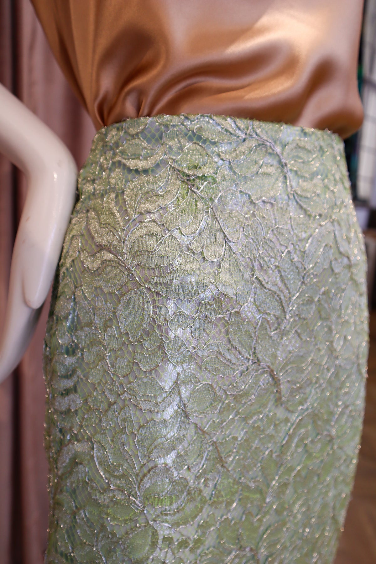 Veritas Skirt | Lamé Lace | Key Lime