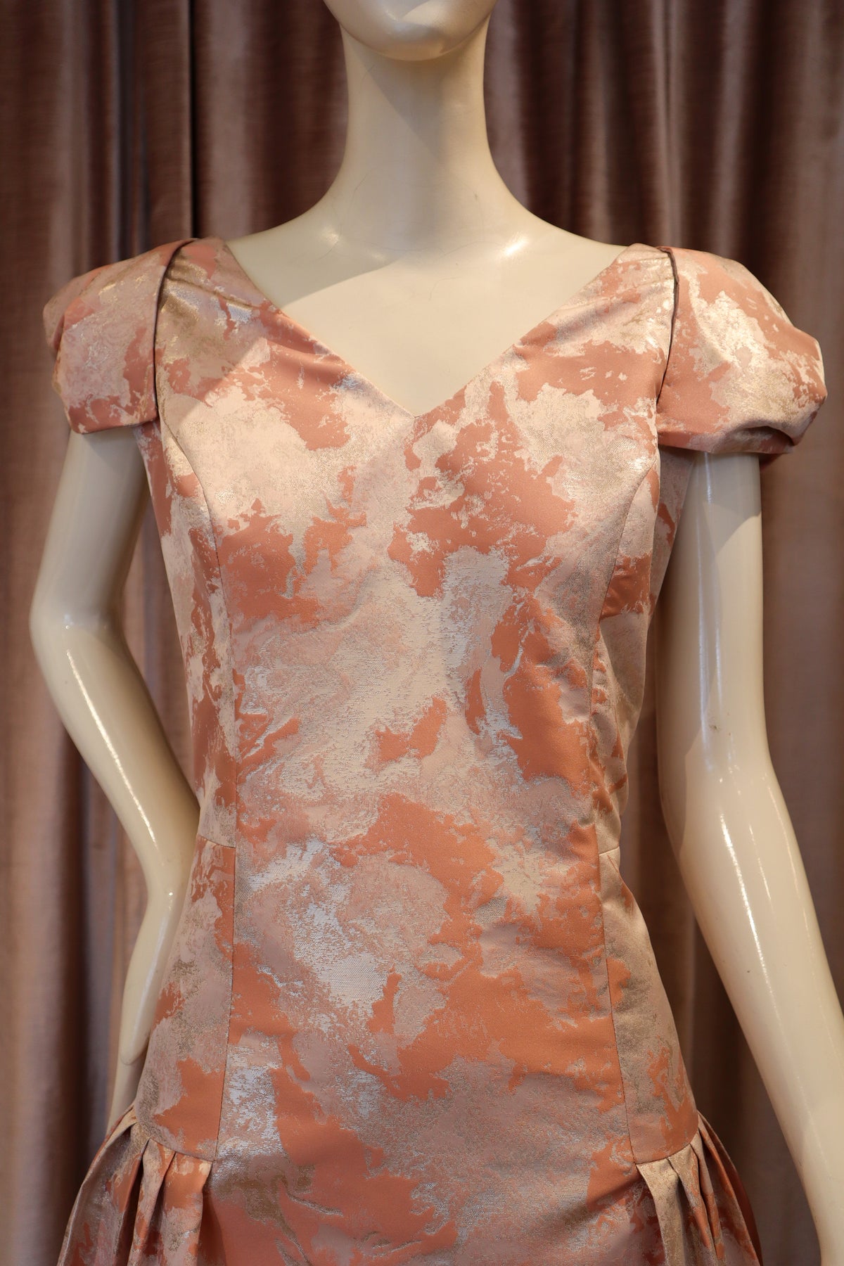 Malva Dress | Rose Gold Abstract Jacquard