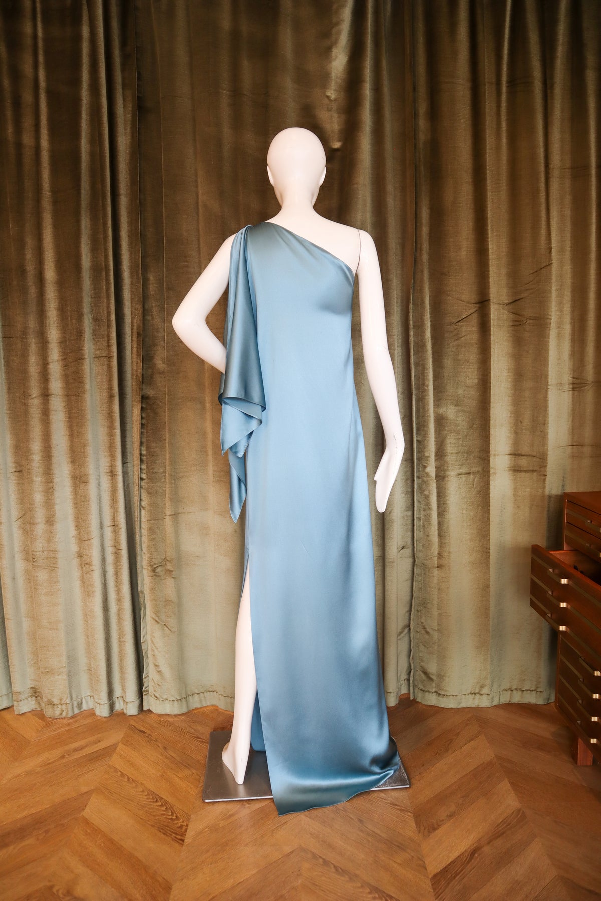 Mikki Gown | Crepe Back Satin