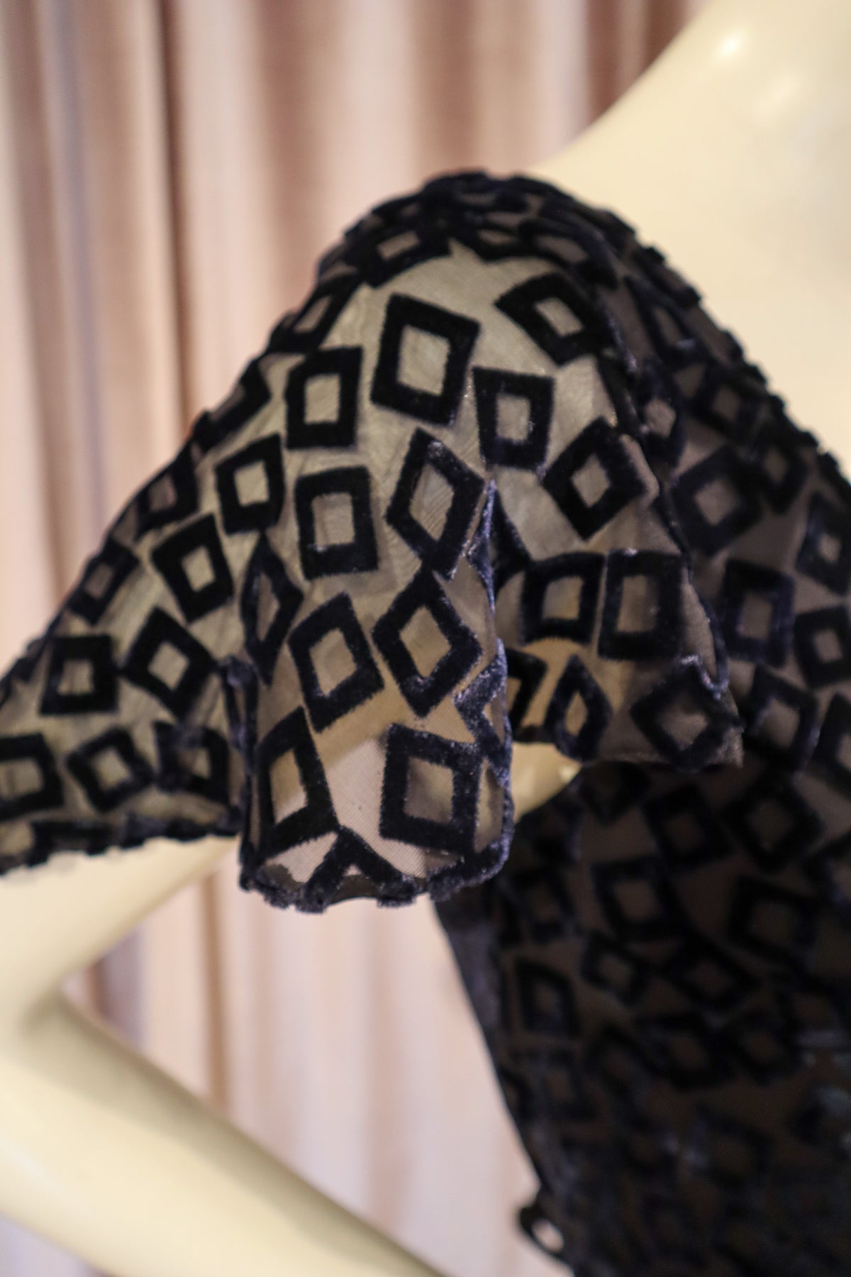 Mori Gown | Geo Square Devoré Velvet