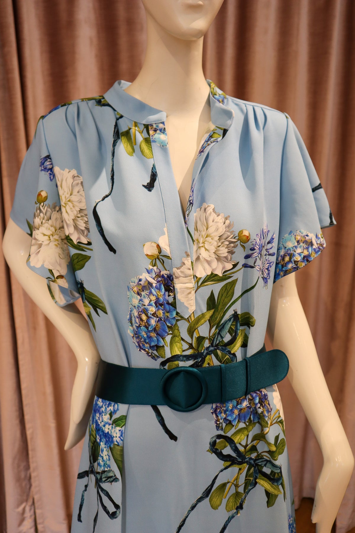 Accord Gown | 4-Ply Crepe | Blue Bouquet
