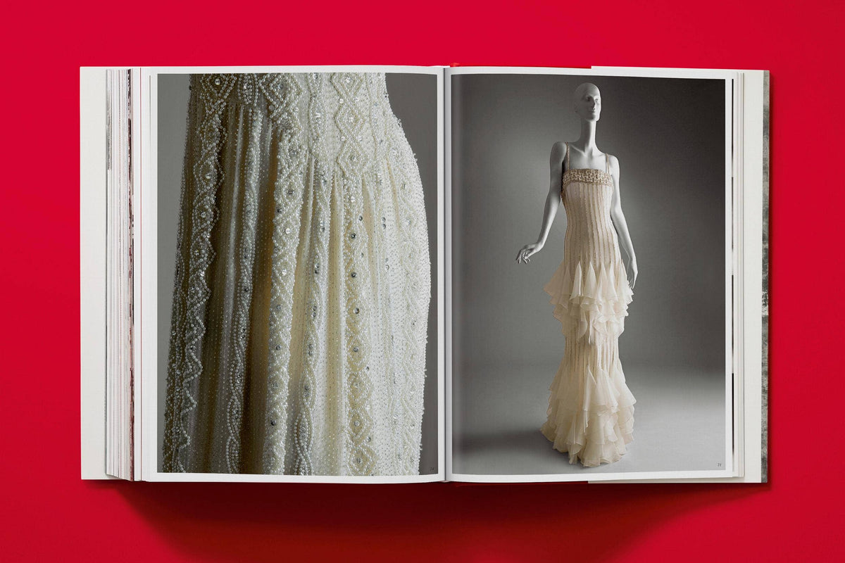 Valentino. A Grand Italian Epic | Matt Tyrnauer and Suzy Menkes