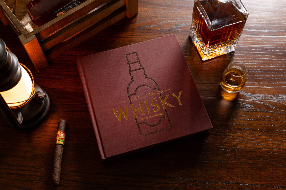 The World of Whisky | Felipe Schrieberg