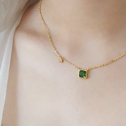 Necklace | Infinite Emerald Pendant | Kriya Veda