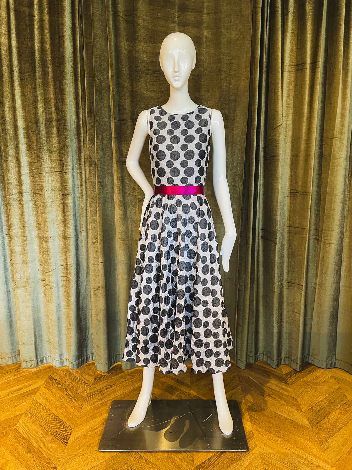 Chaparral Dress | Shades of Gray Polka Dot Jacquard