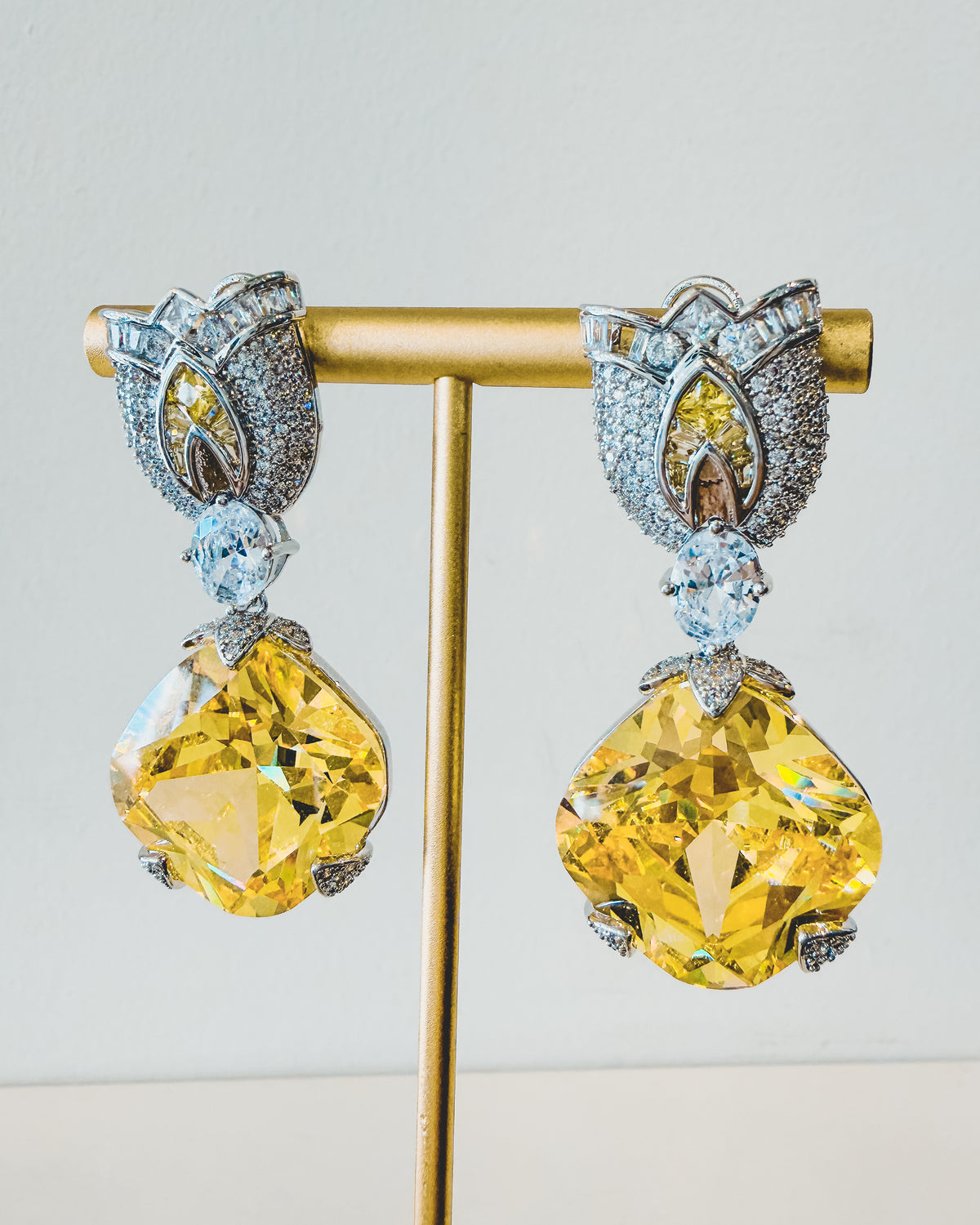 Earrings | Tulip Drop | Citrine
