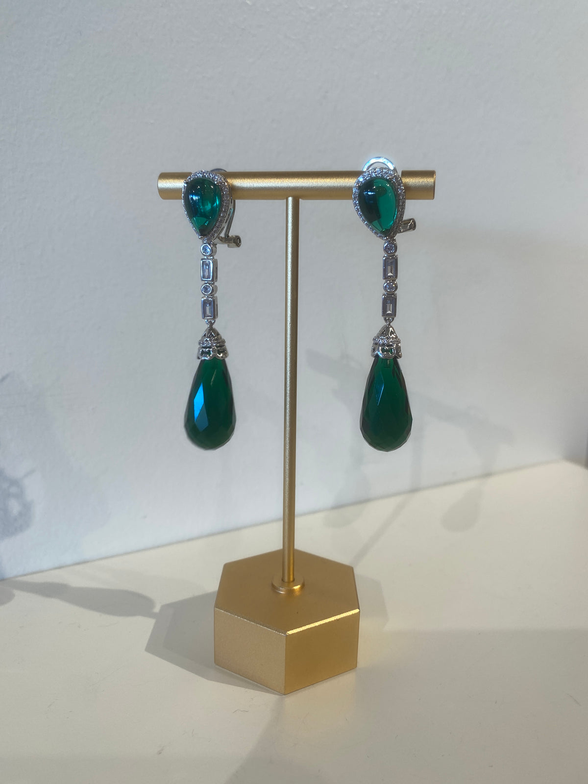 Earrings | Cabochon Crystal Drop | Emerald | Mariam Zardozi