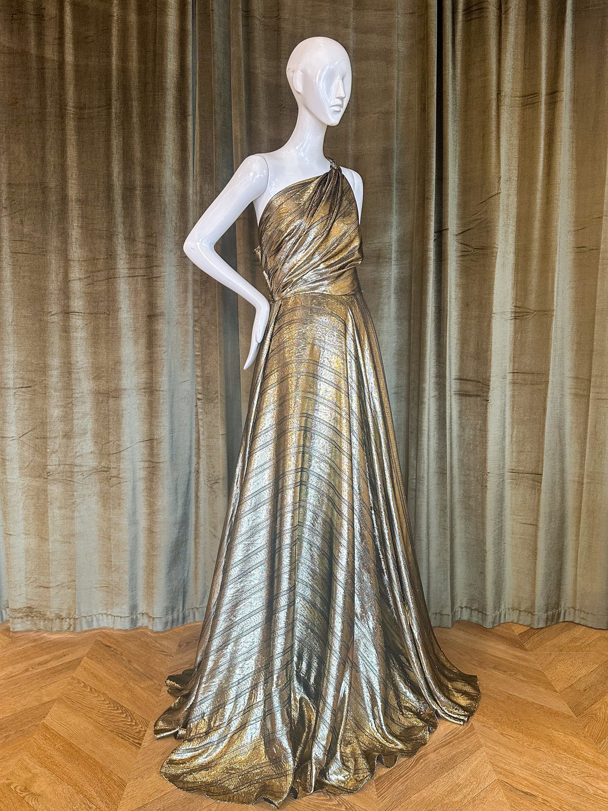 Nakeia Gown | Gold &amp; Black Deco Stripe Lamé