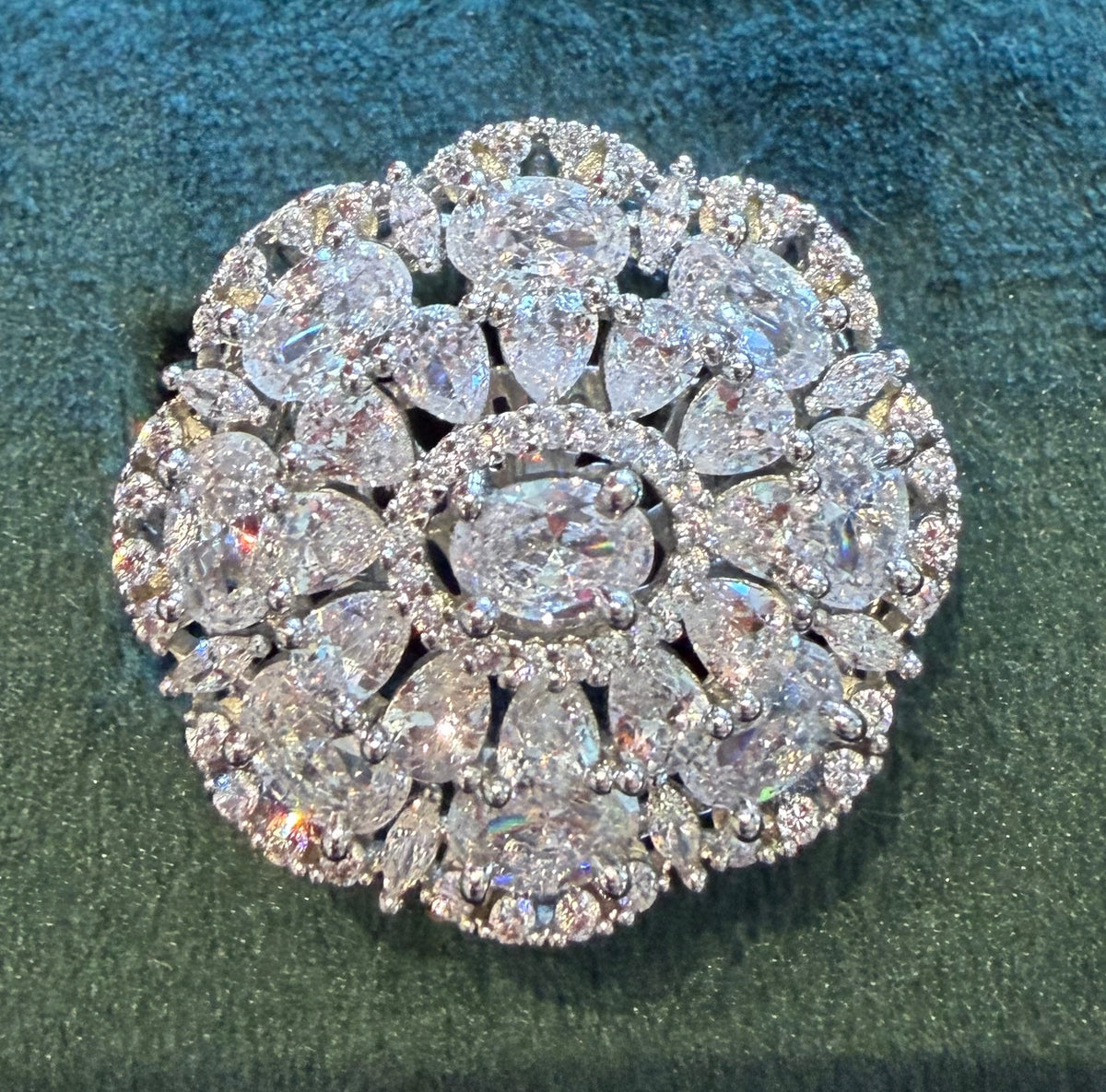 Cocktail Ring | Mulit Cut Flower | Crystal