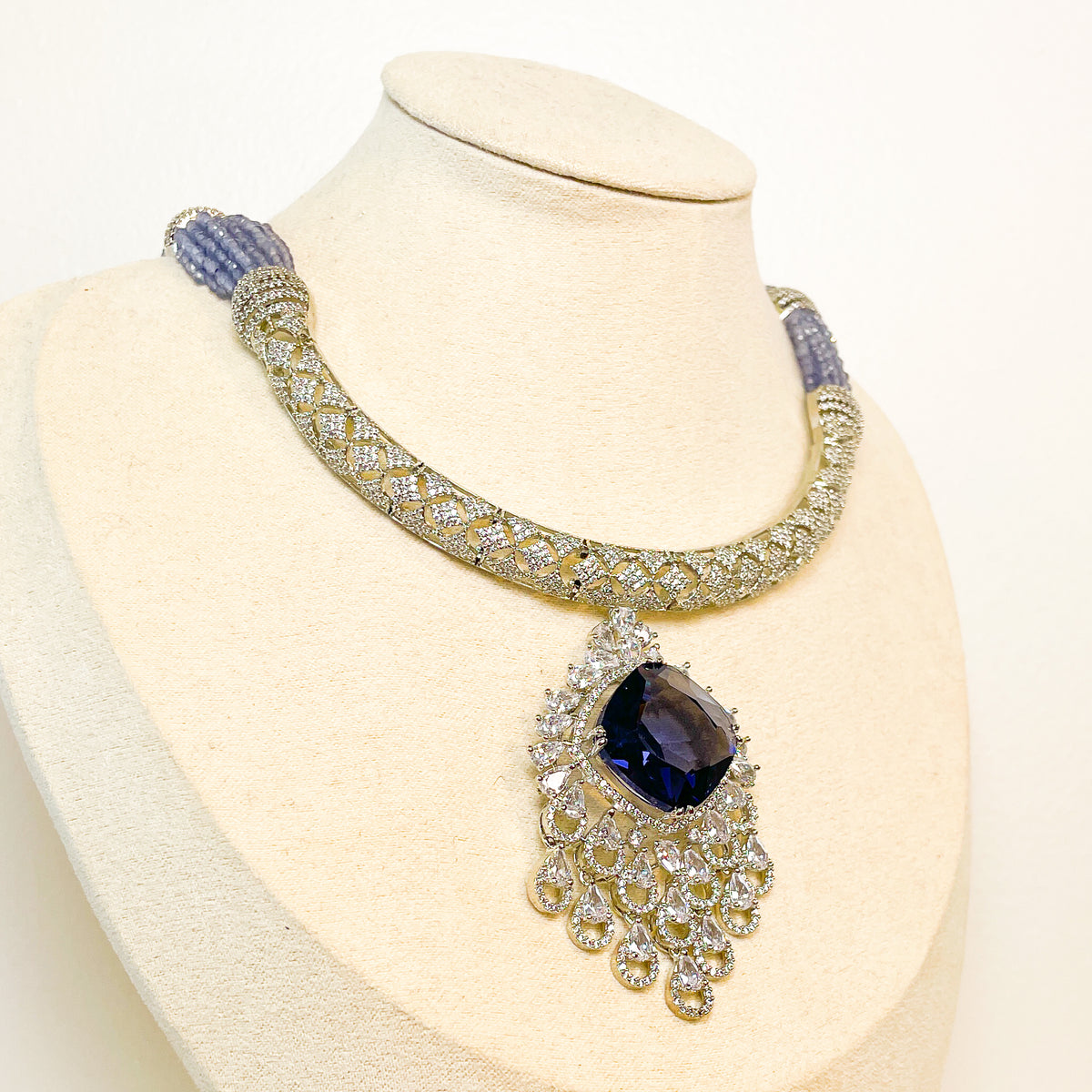 Necklace | Carré Chandelier | Amethyst Crystal