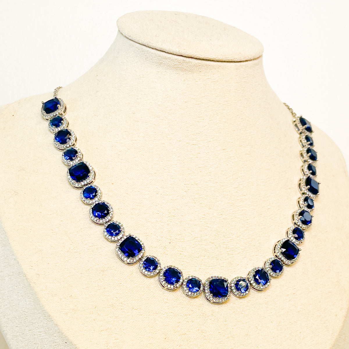 Necklace | Carré Crystal | Sapphire | Mariam Zardozi