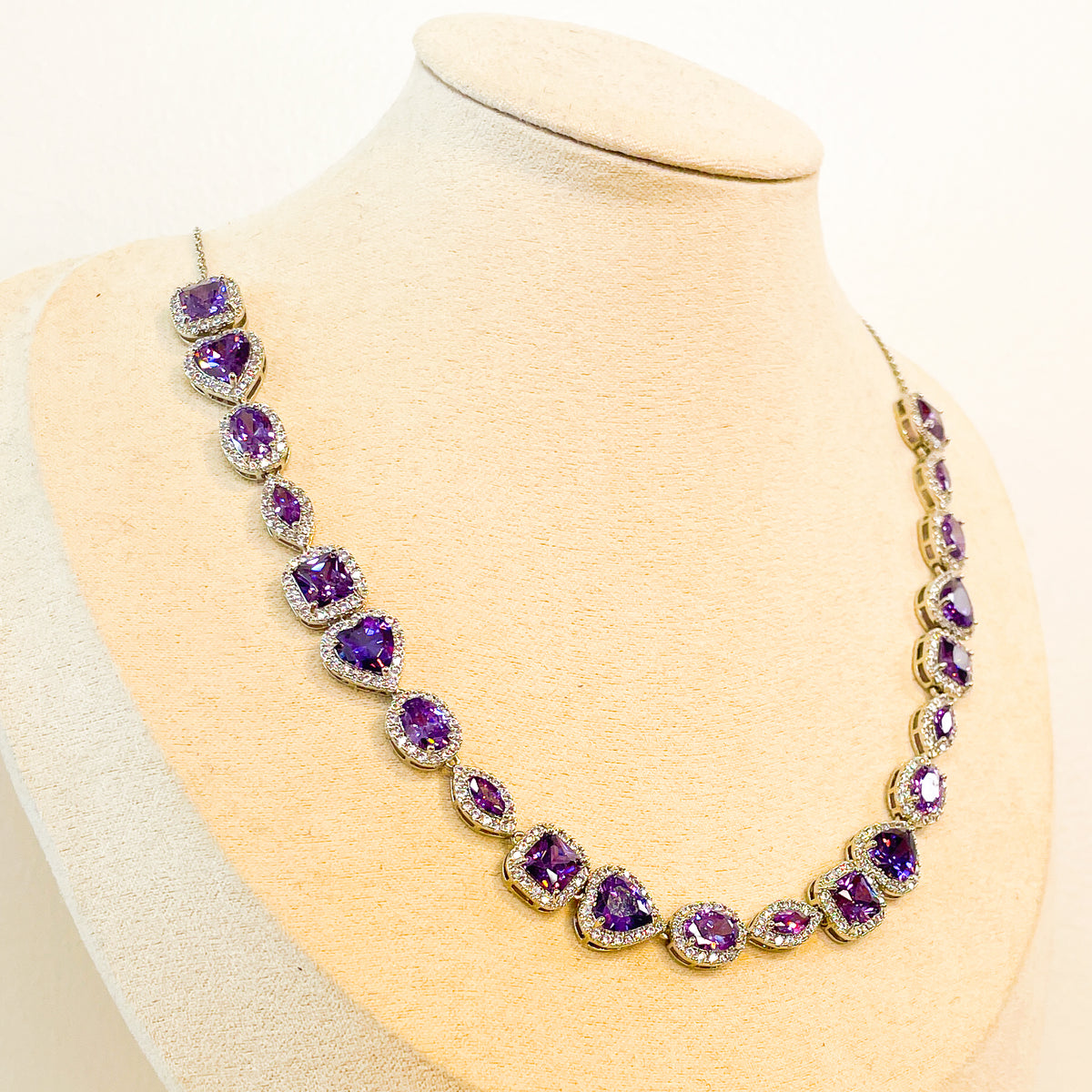 Necklace | Cœur Crystal | Amethyst | Mariam Zardozi