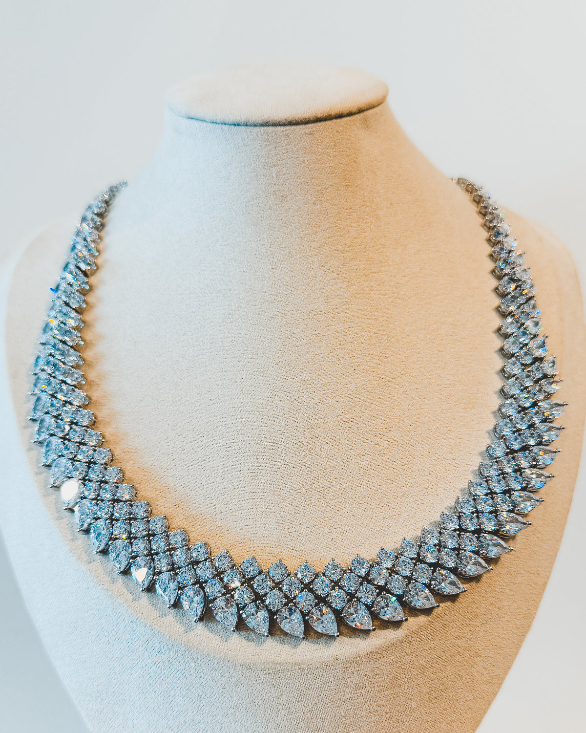 Necklace | Crystal Leaf | Silver