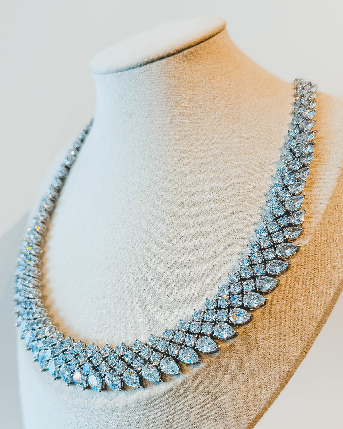Necklace | Crystal Leaf | Silver