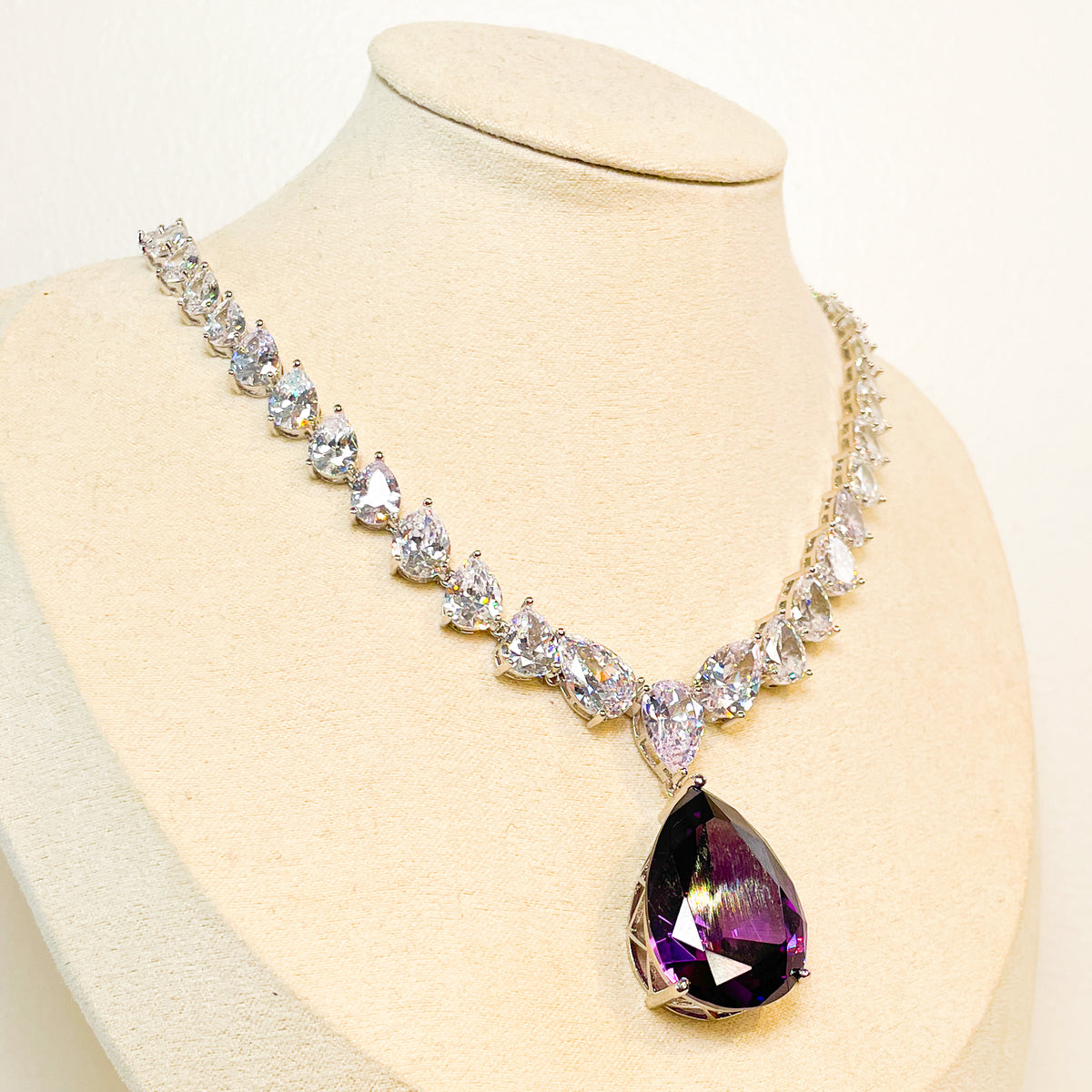 Necklace | Larme de l&#39;Océan Crystal | Amethyst