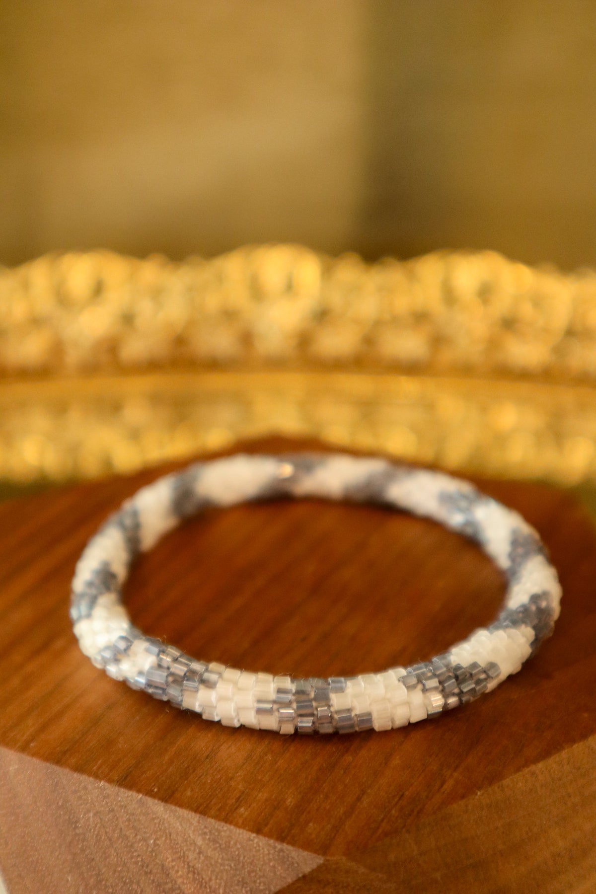 Beaded Blue and White Bracelet | Vintage