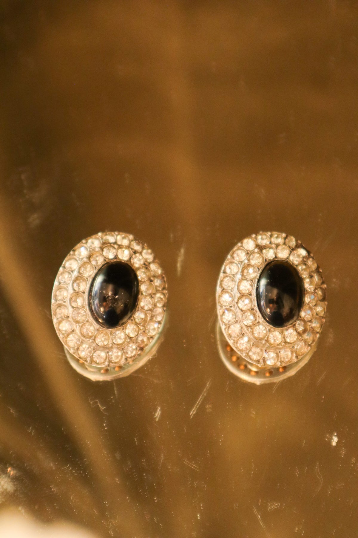Black Rhinestone Oval Clip-on Earrings | Vintage