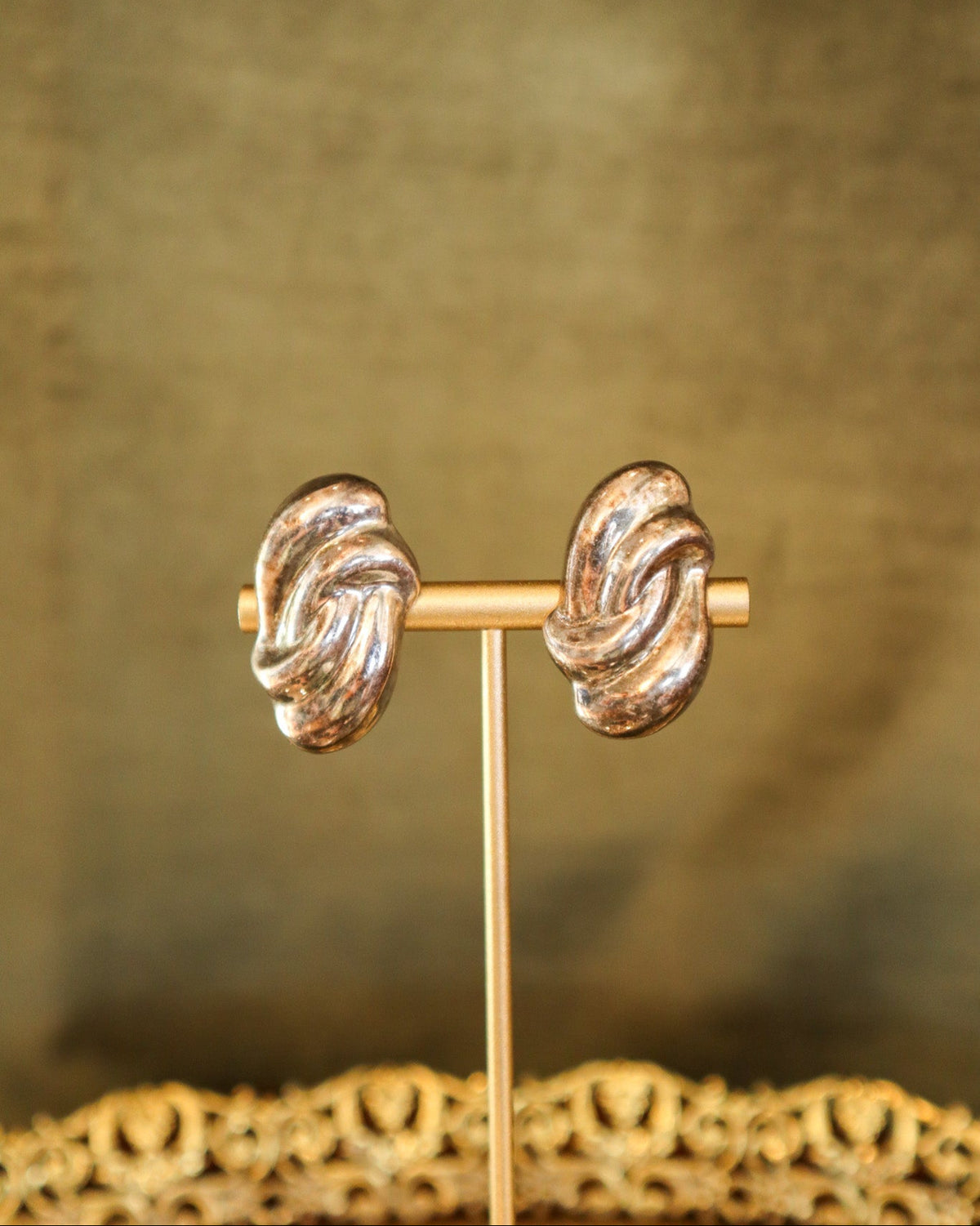 Taxco Mexico Sterling Silver Knotted Bow Clip-on Earrings | Vintage