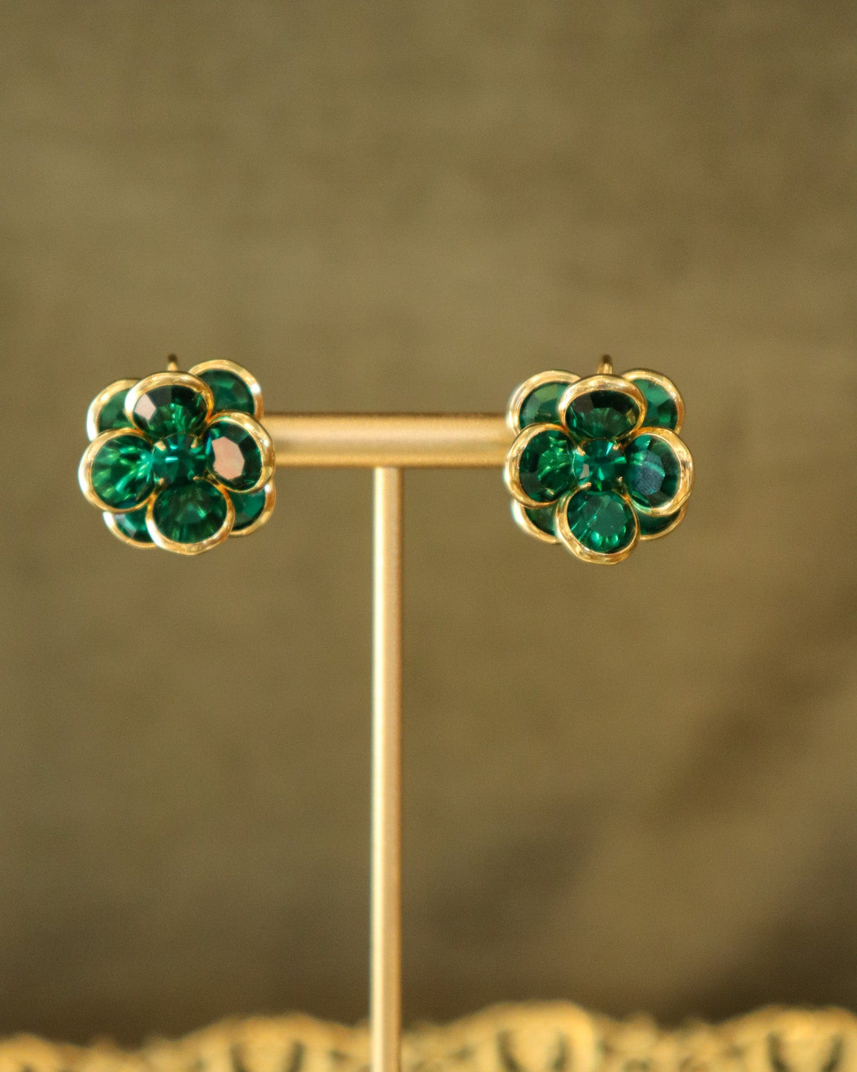Emerald Flower Crystal Clip-on Earrings | Vintage