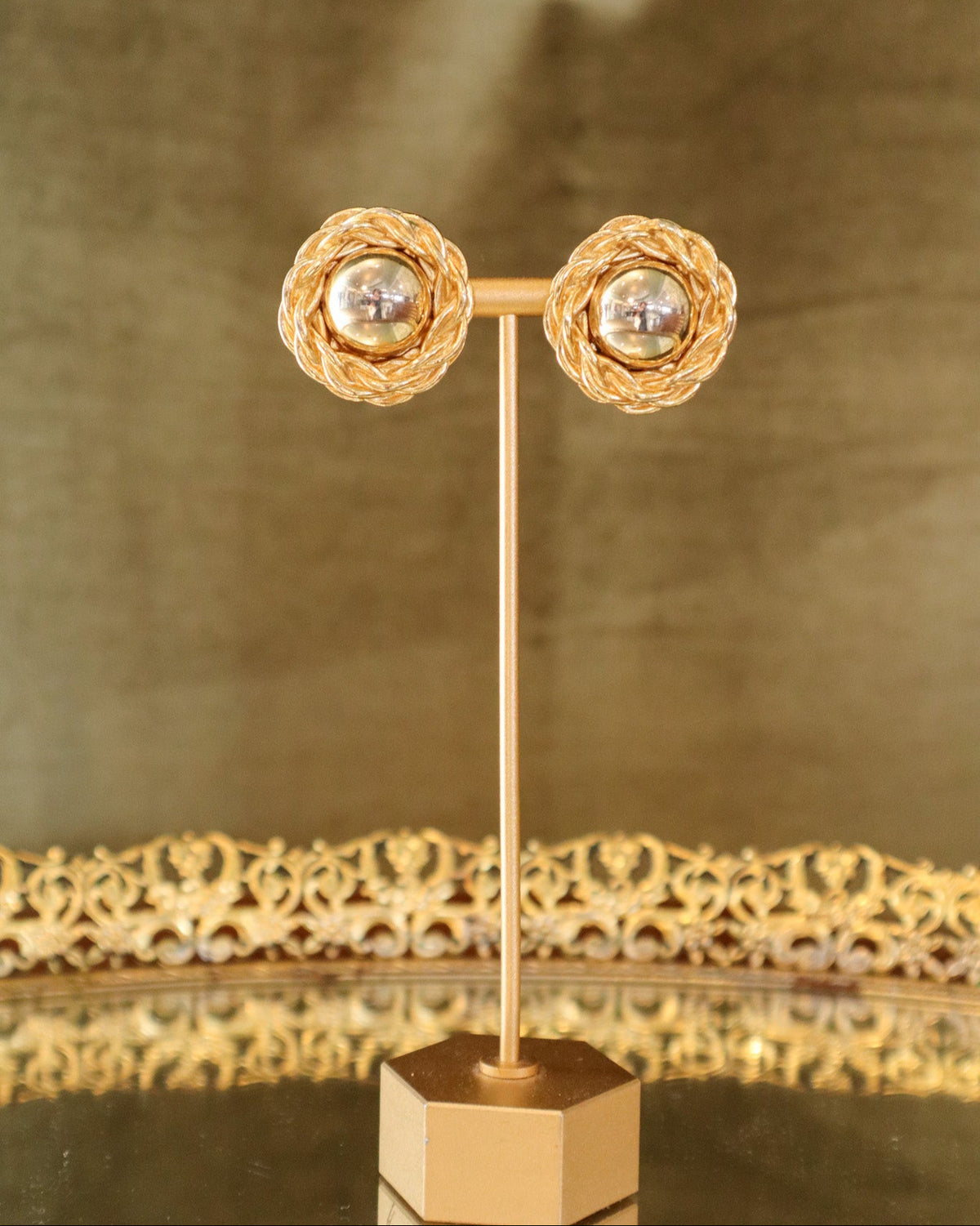 Gold Braided Round Clip-on Earrings | Vintage