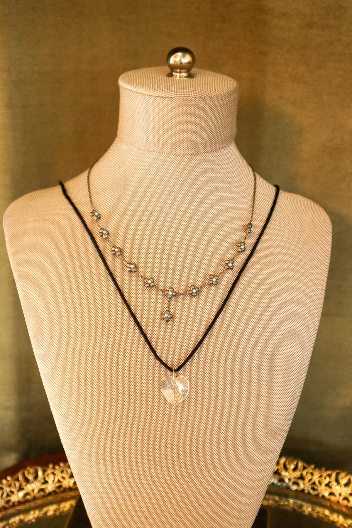 Silver and Turquoise Dainty Floral Necklace | Vintage