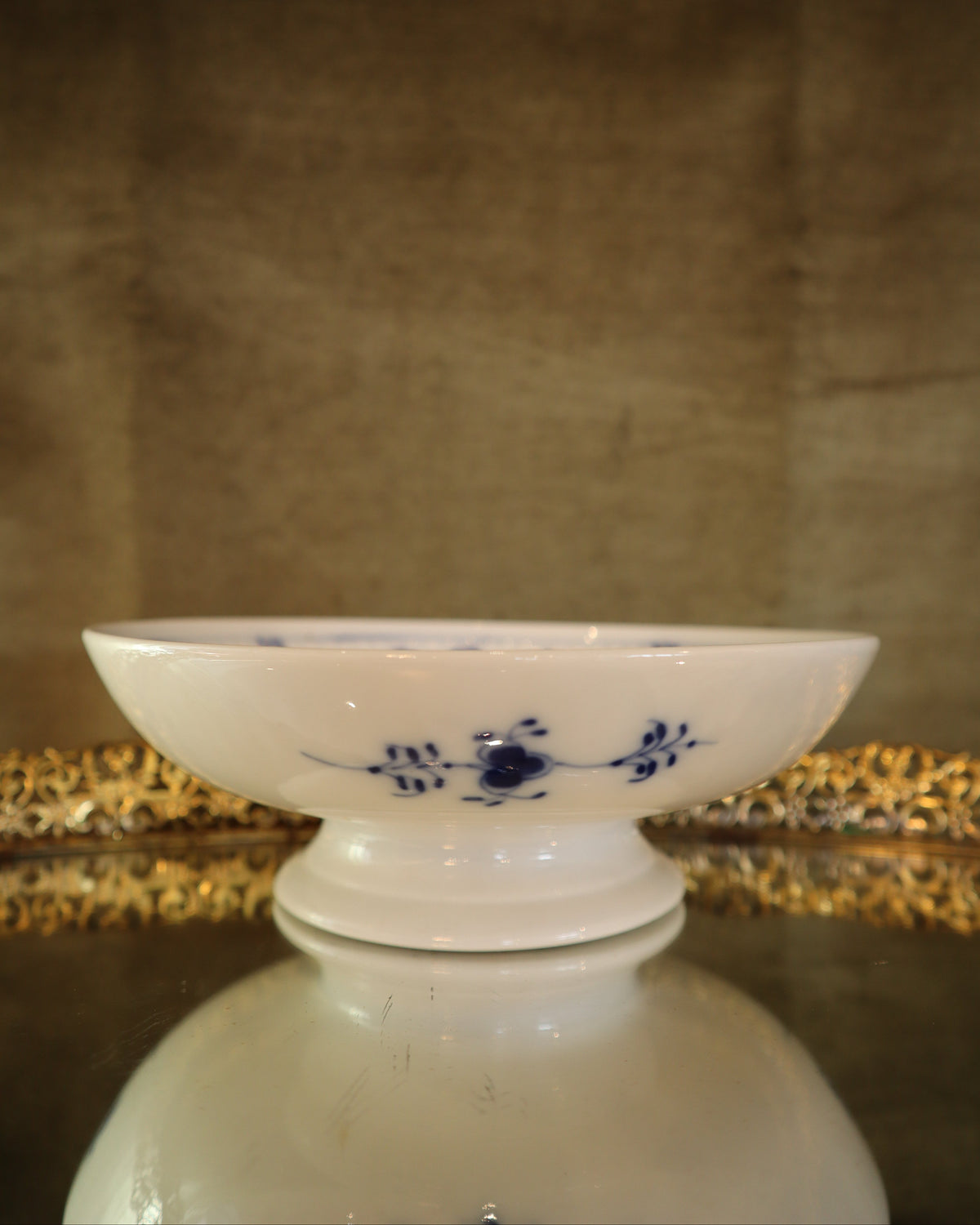 Vintage | 1960s Royal Copenhagen Blue Fluted Bowl