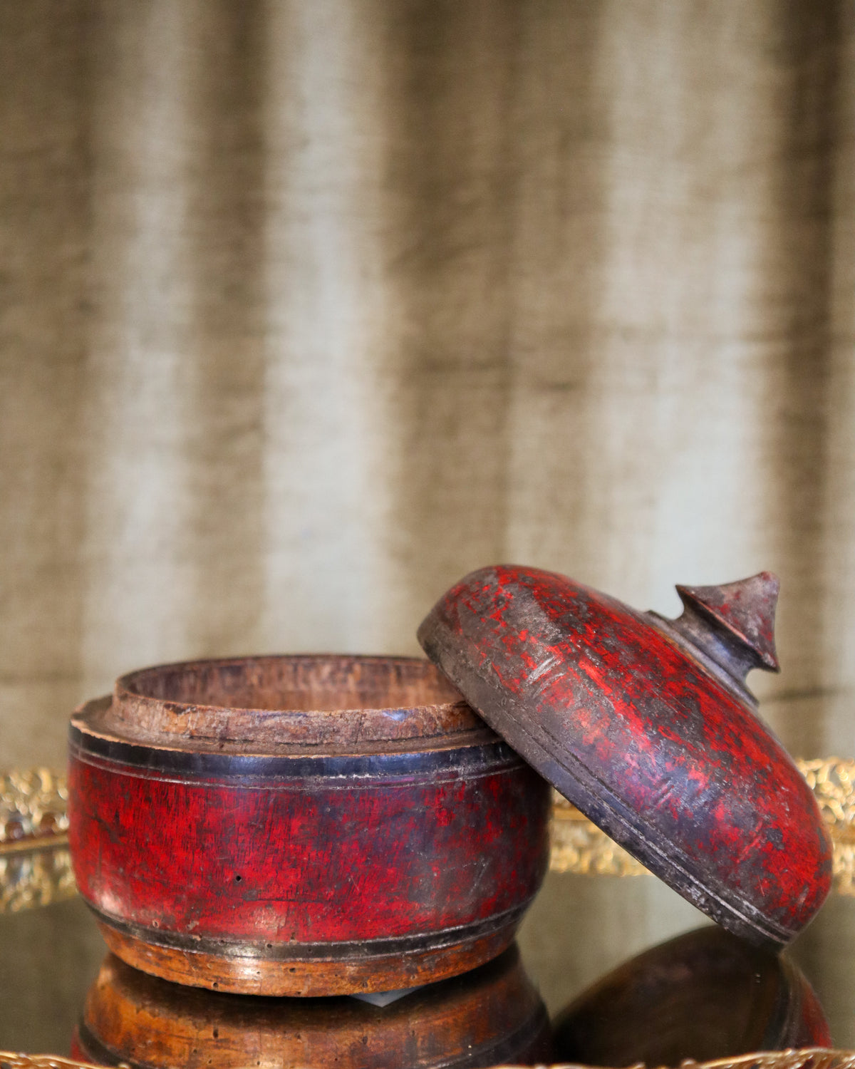 Vintage | Wooden Kum Kum Powder Tika Lacquer Painted Box