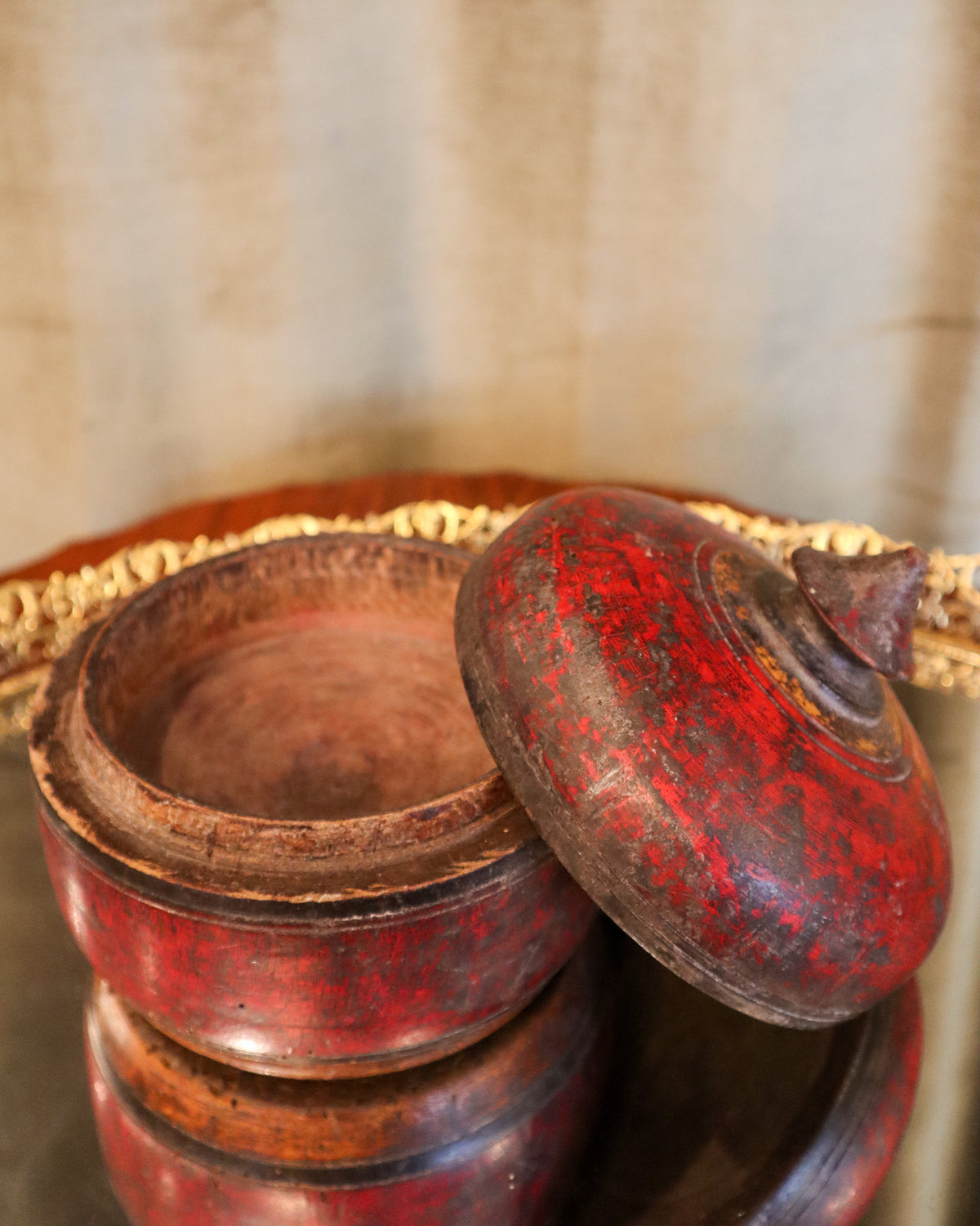 Vintage | Wooden Kum Kum Powder Tika Lacquer Painted Box