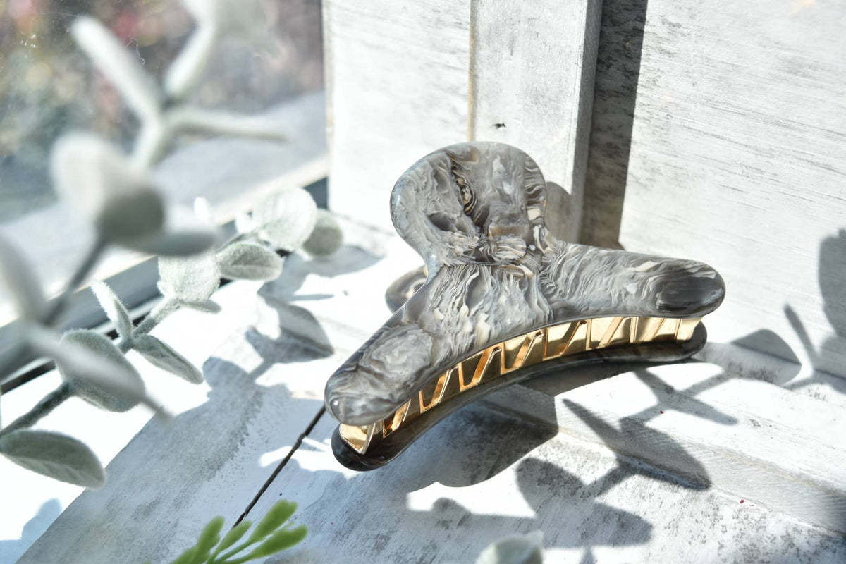 French Claw | Granite - Marbled Grey  | Fenna&Fei