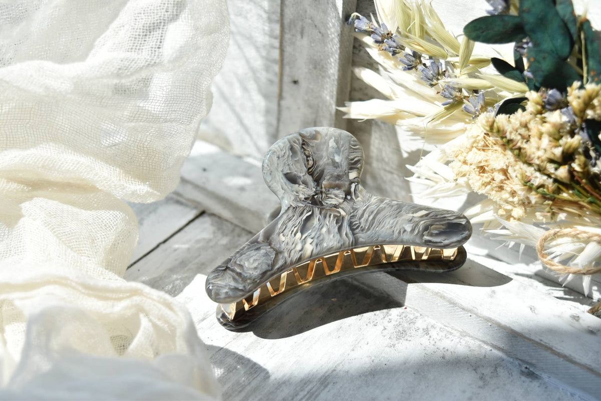 French Claw | Granite - Marbled Grey  | Fenna&Fei