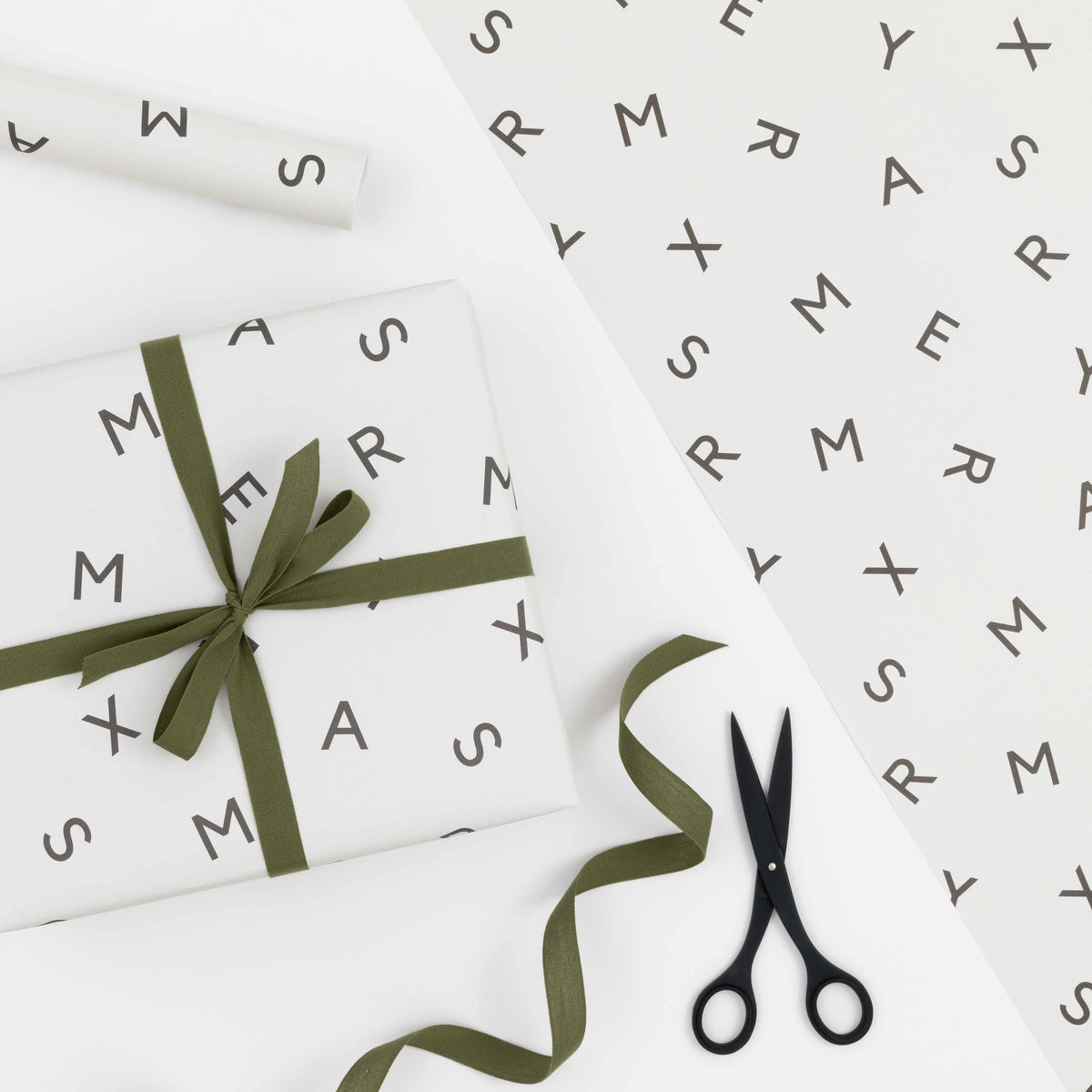Gift Wrap | Merry Xmas/Snow | Kinshipped
