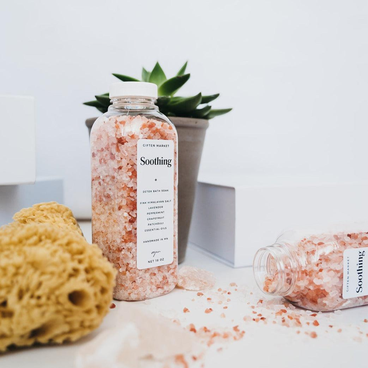 Soothing Salt Soak | Pink | Giften Market