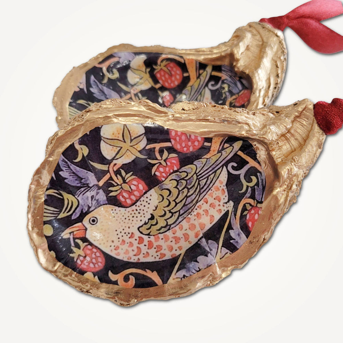 Oyster Shell Christmas Ornament | Strawberry Thief | Algiers Point Oyster Co.